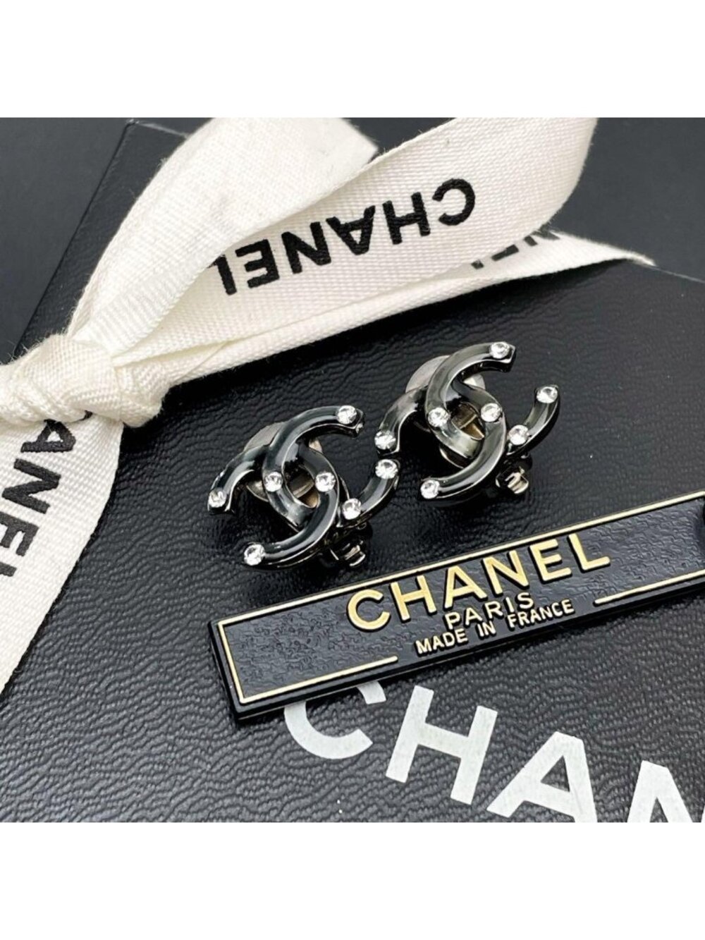 Chanel CC Logo Earrings 03A Rhinestone Icon
